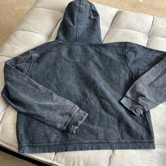 “Press Box- Royce Apparel ribbed Ole Miss Sweatshirt” - Picture 6 of 6